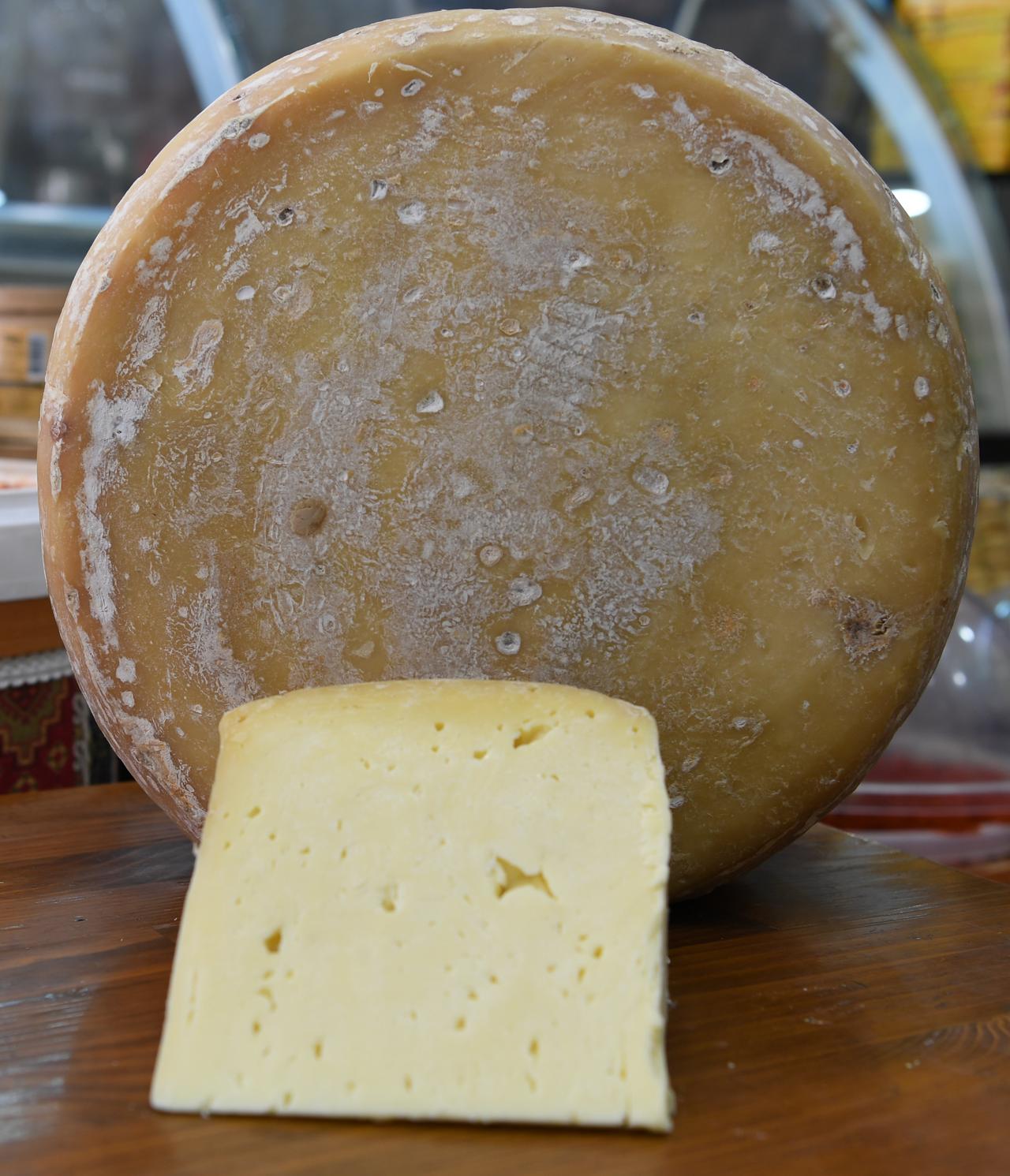 Muş Eski Kaşarı