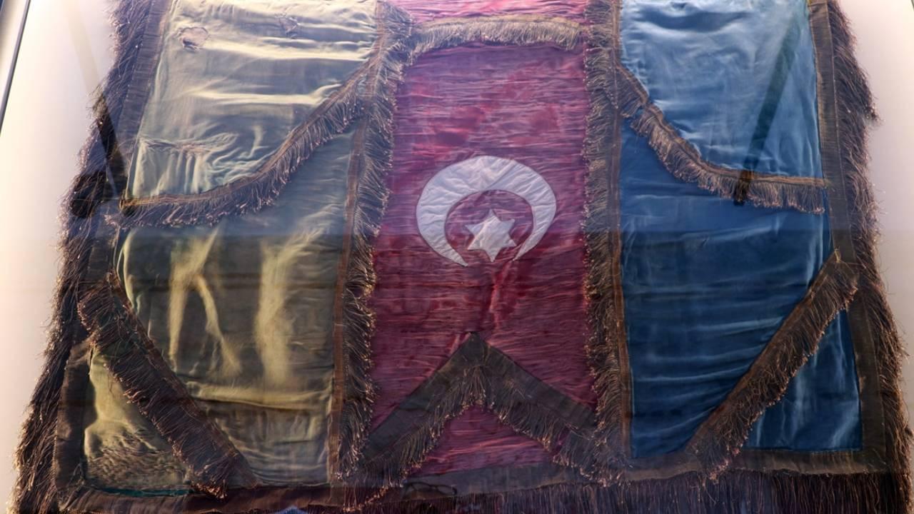 Edirne Türk İslam Eserleri Müzesi'nde sergilenen Osmanlı sancağı