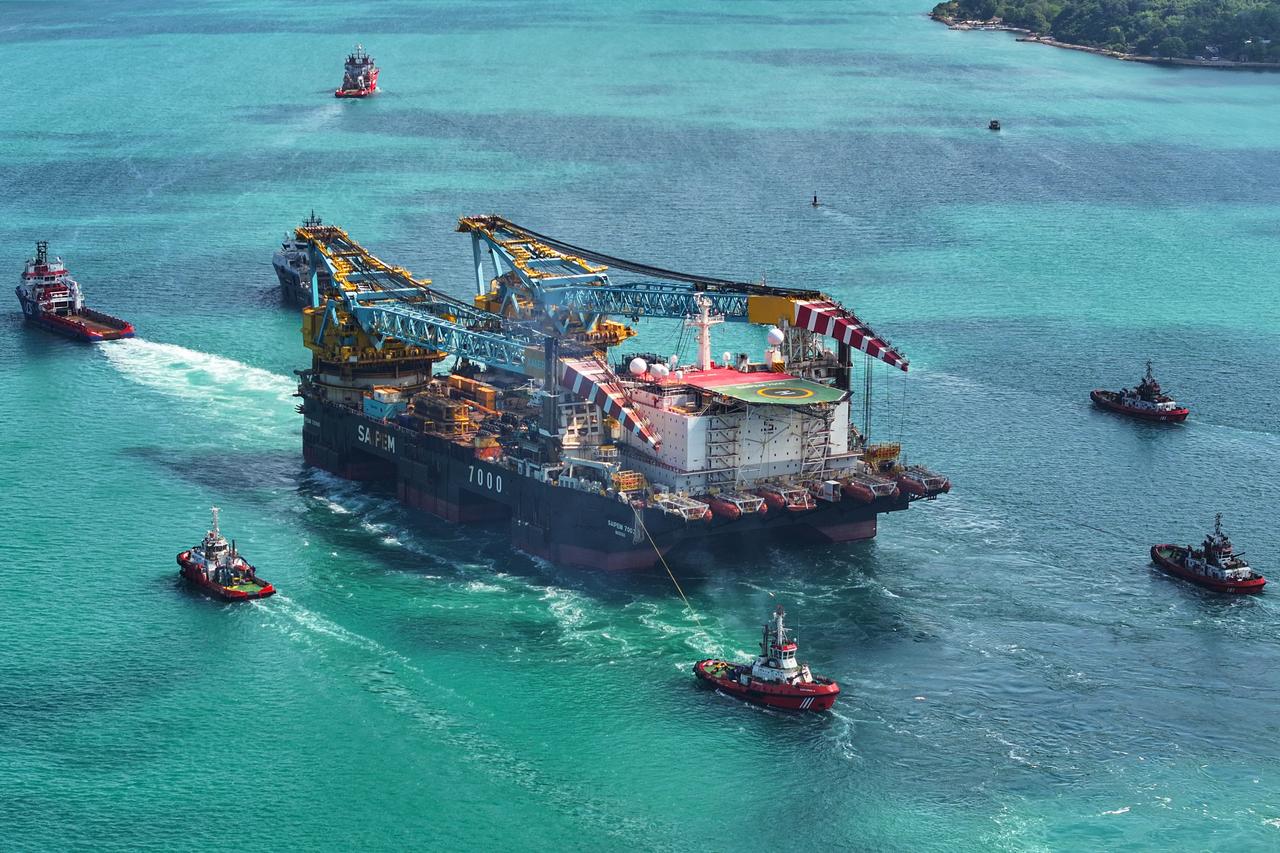 Saipem 7000