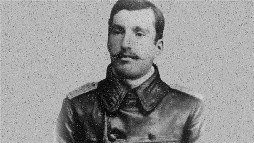 Pilot Nuri Bey