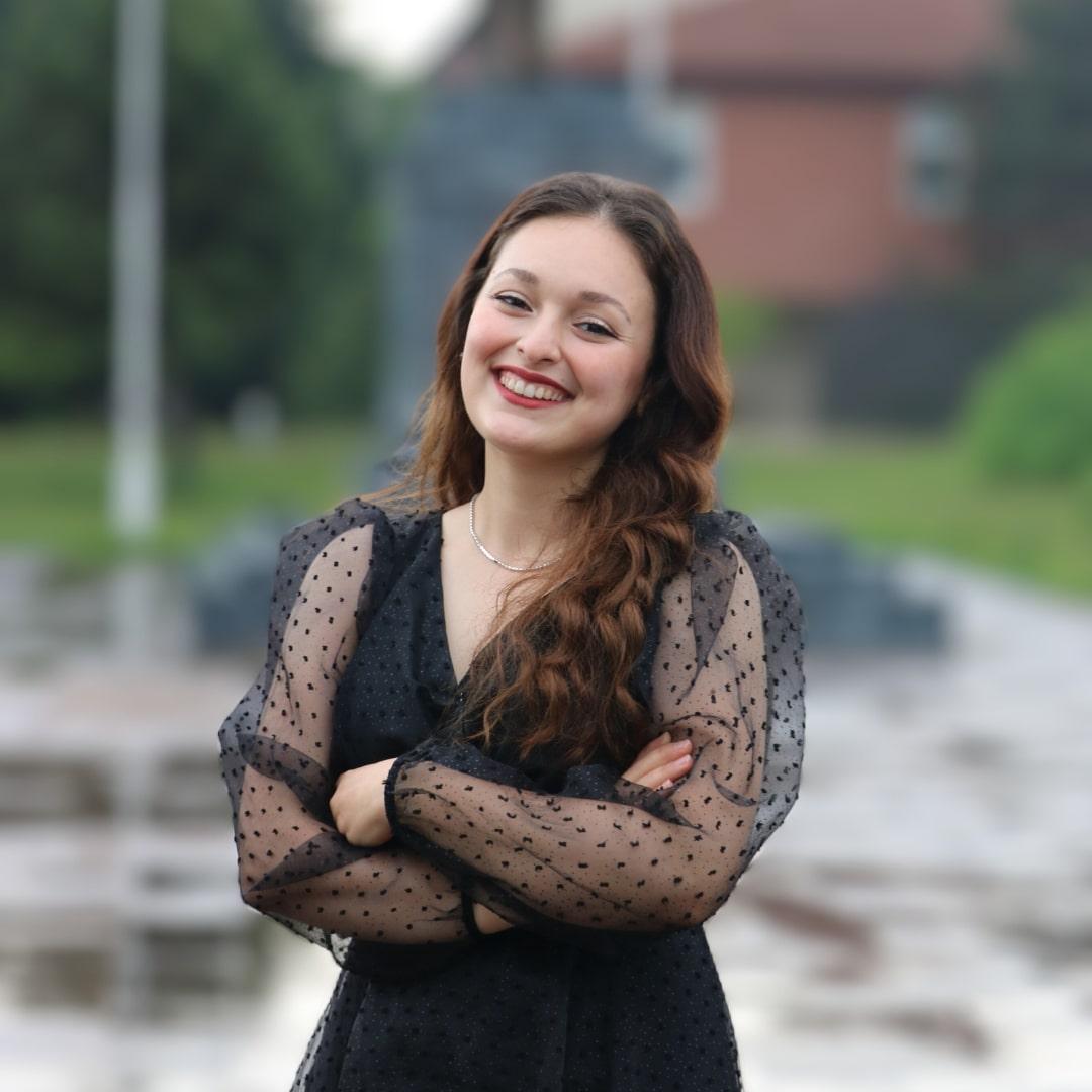 İrem Nur Yeşilyurt Kolağası