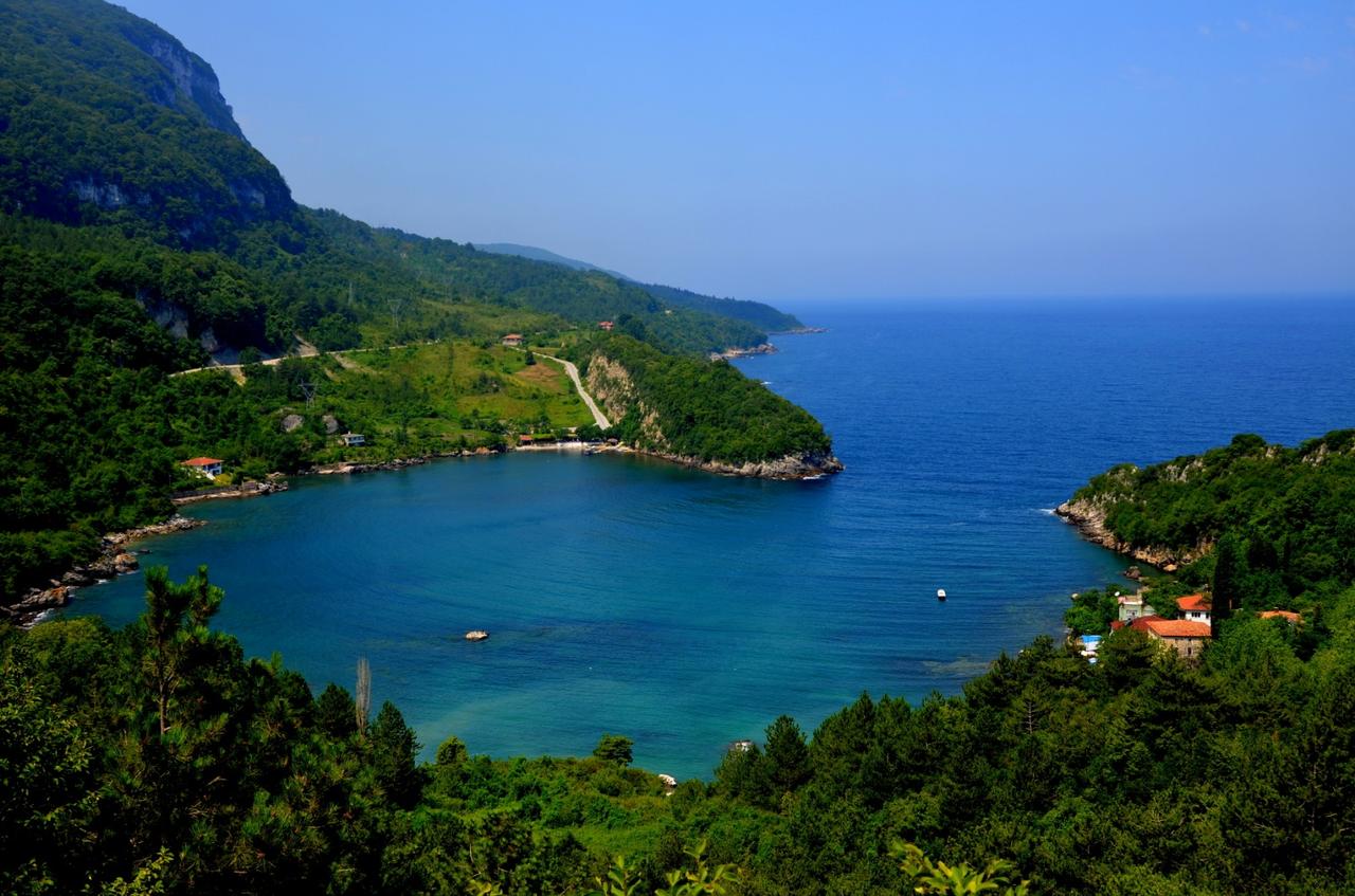 Gideros Bay