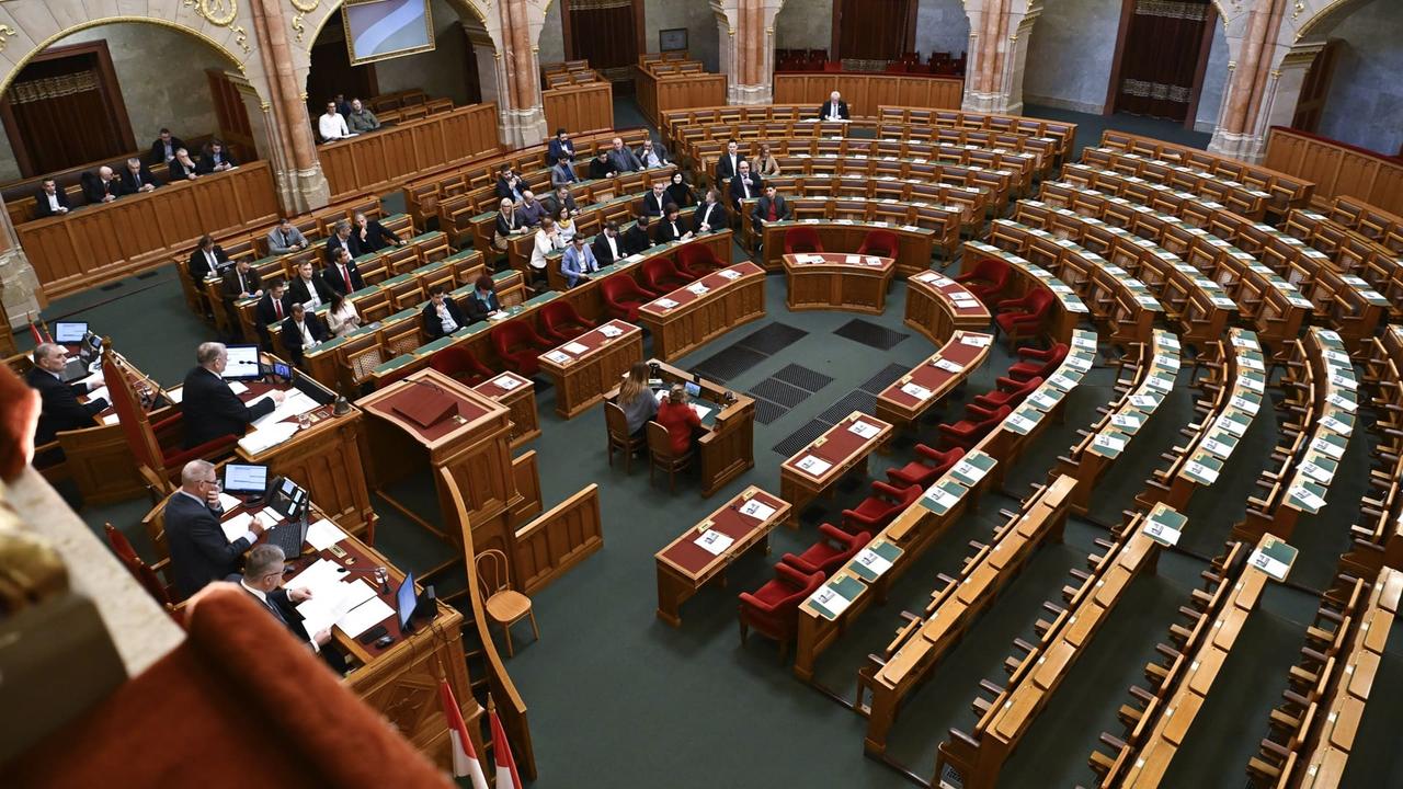 Hungary's 15th Constitutional Amendment (2025)