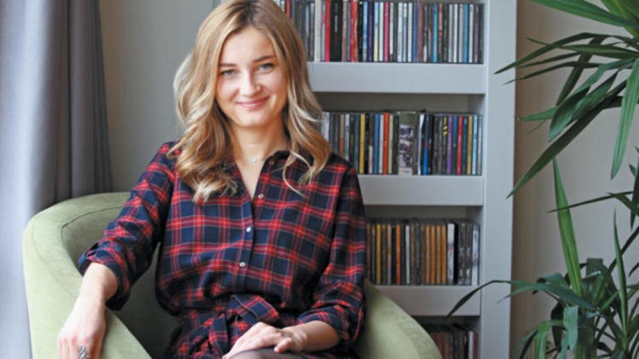 Güliz Ayla