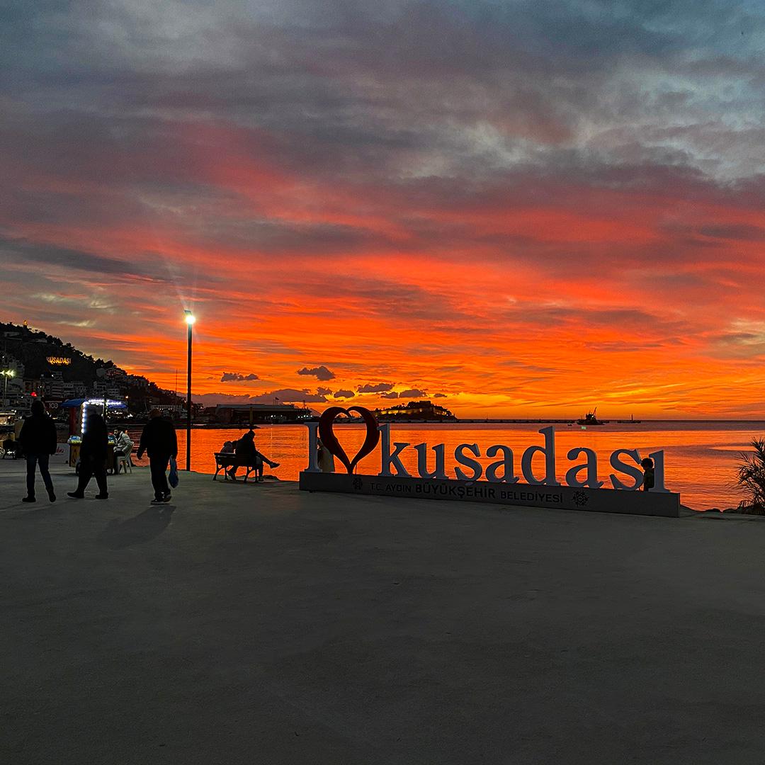 Kuşadası (ilçe)