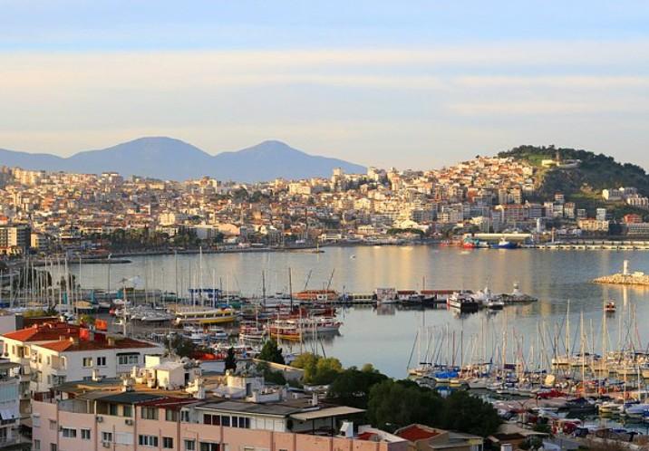 Kuşadası (District)