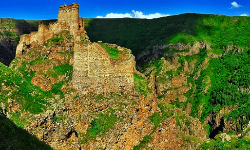 Devil's Castle