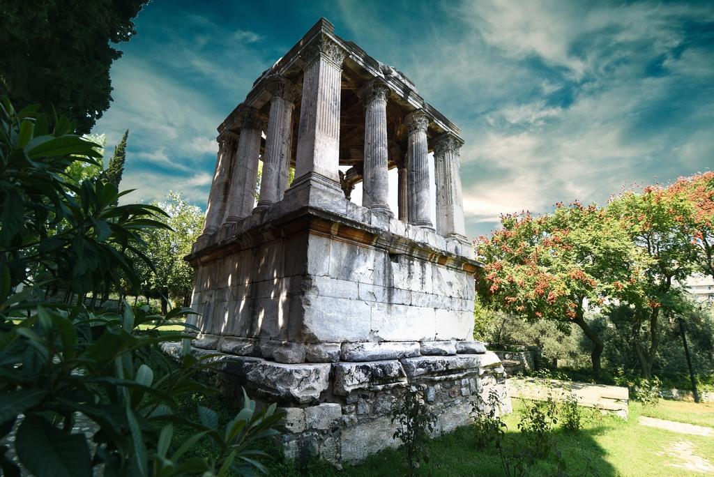 Gümüşkesen Burial Monument