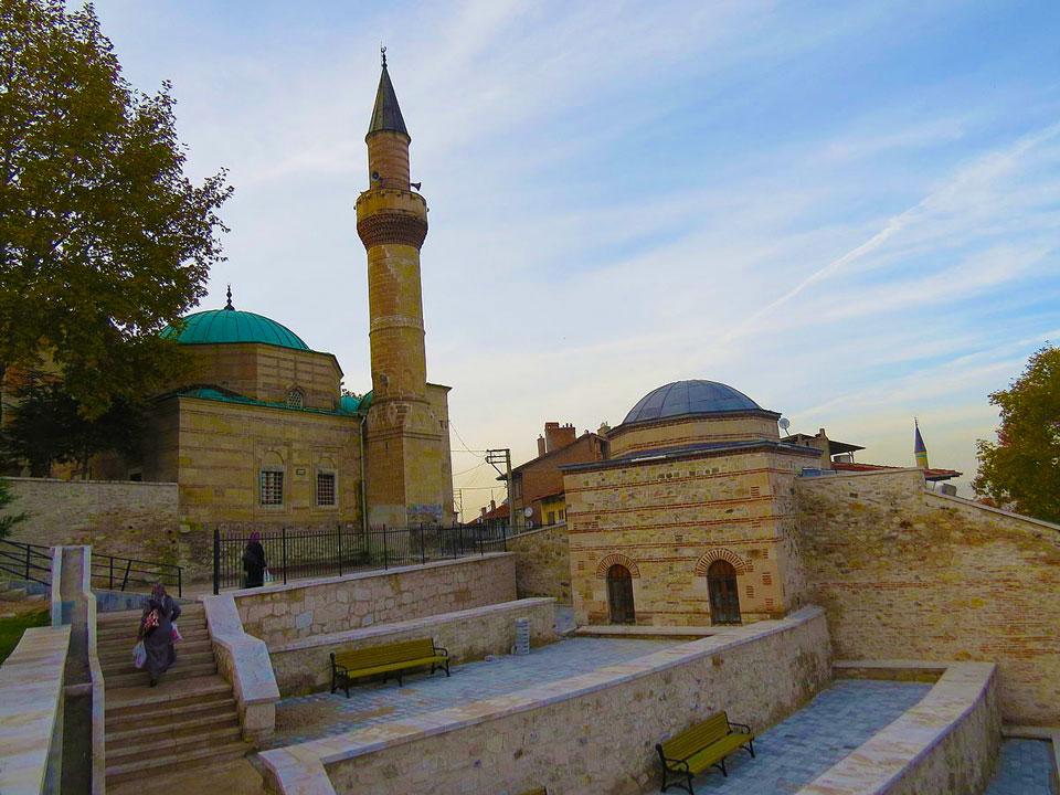 İshak Fakih Camii