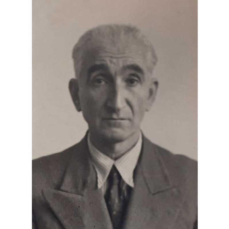 Hikmet Onat