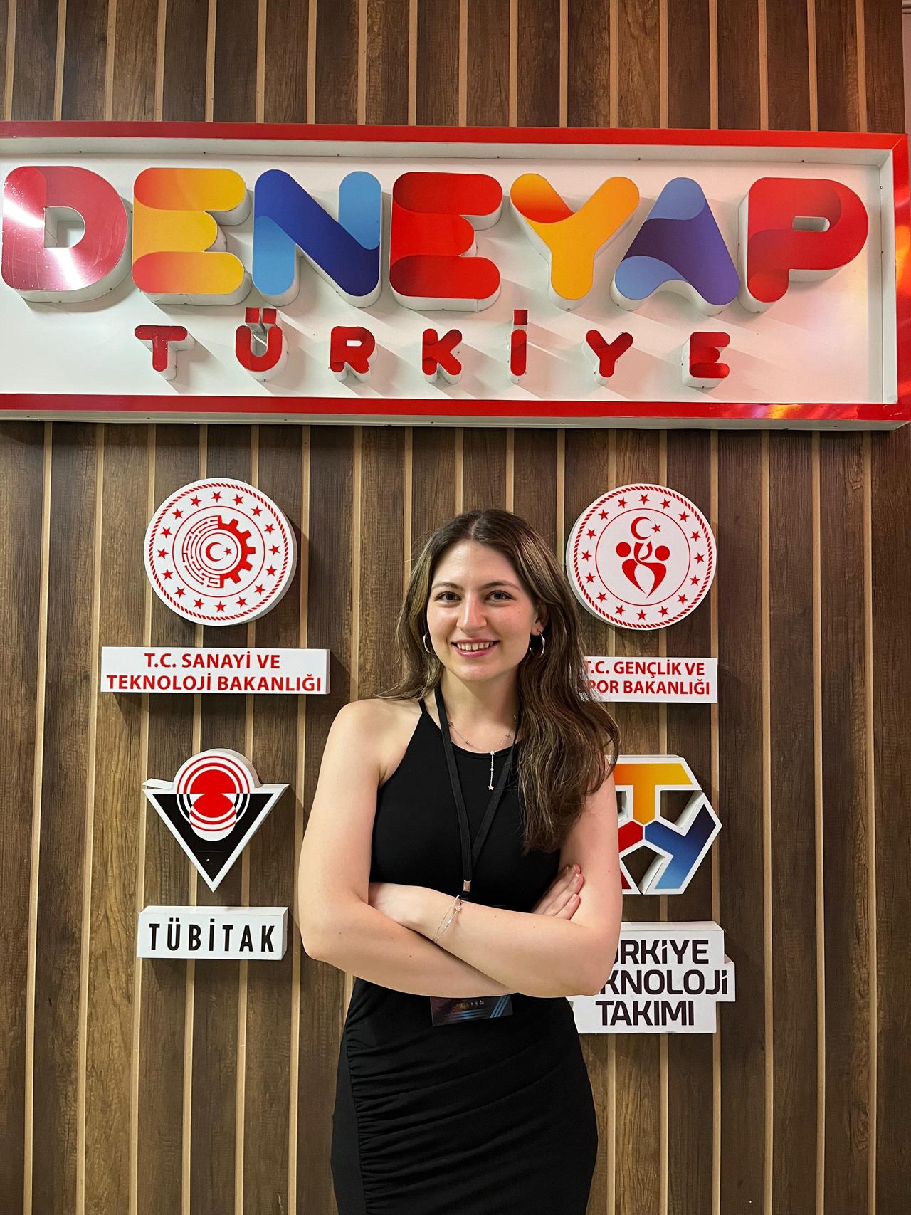 Gülçin Özer