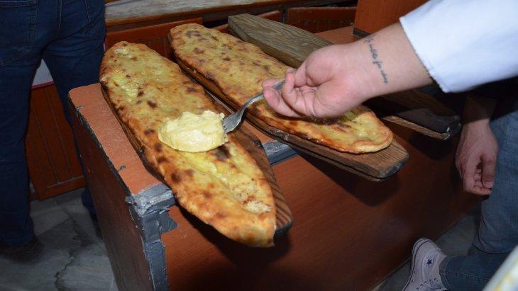 Emet Pidesi