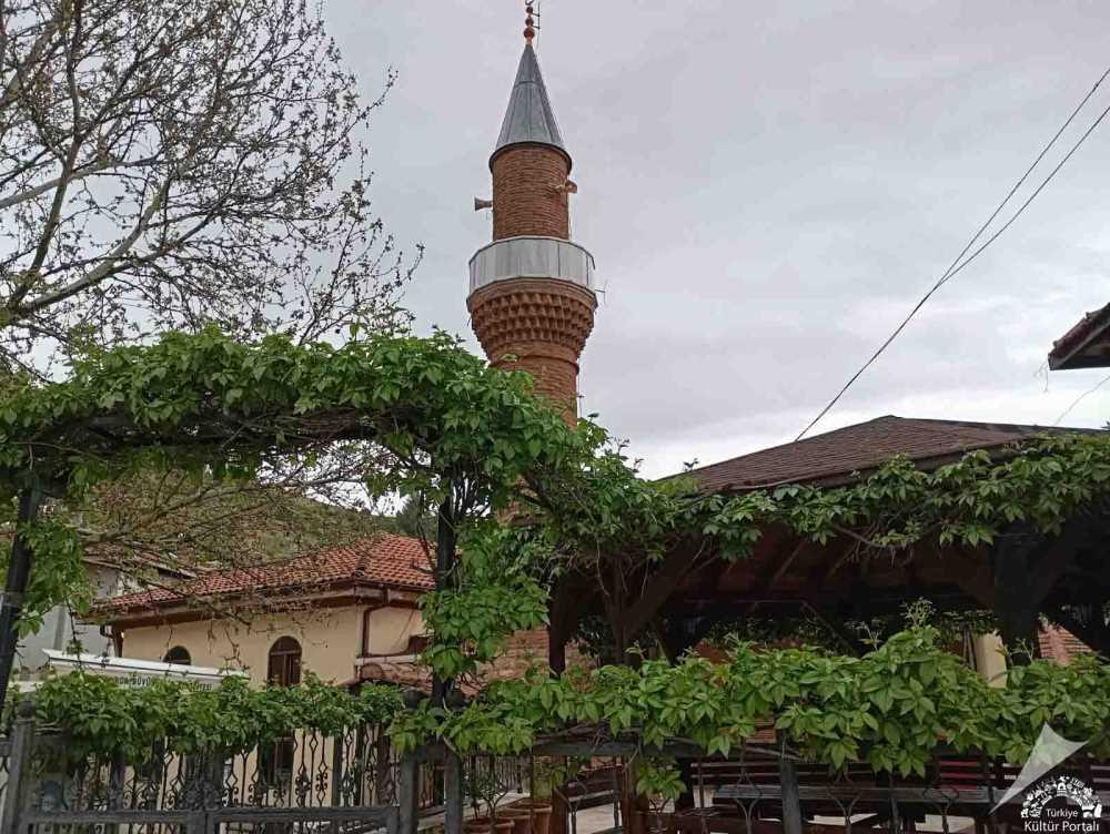 Kemaliye Village Mosque