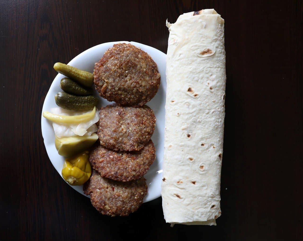 Dinar Taptama Köfte / Dinar Taplama Köfte