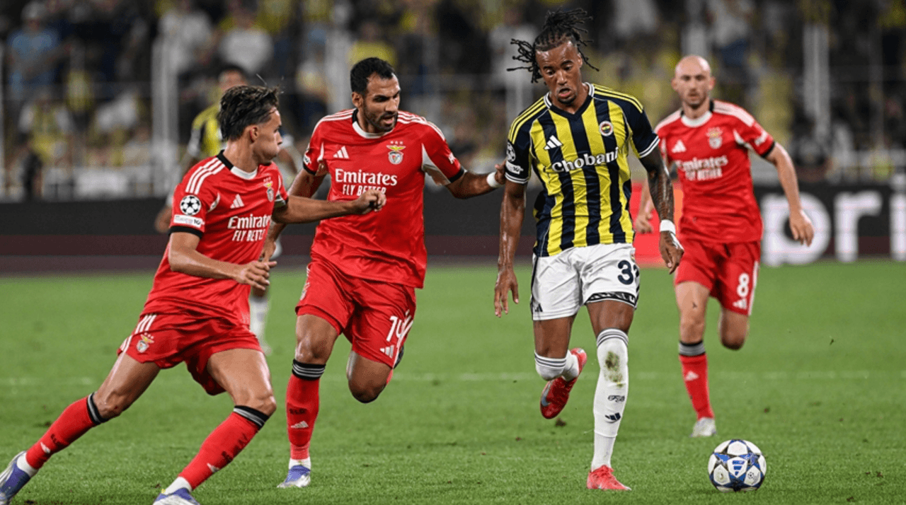 UEFA Champions League Play-off Round: Fenerbahçe - Benfica