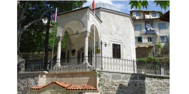 Tomb of Ömer Sikkînî (Bıçakçı Ömer Dede)