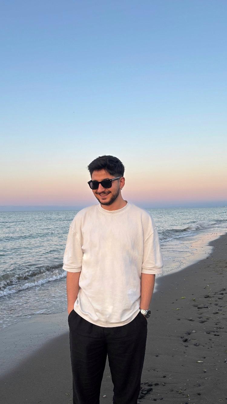 Çağrı Bitlisli