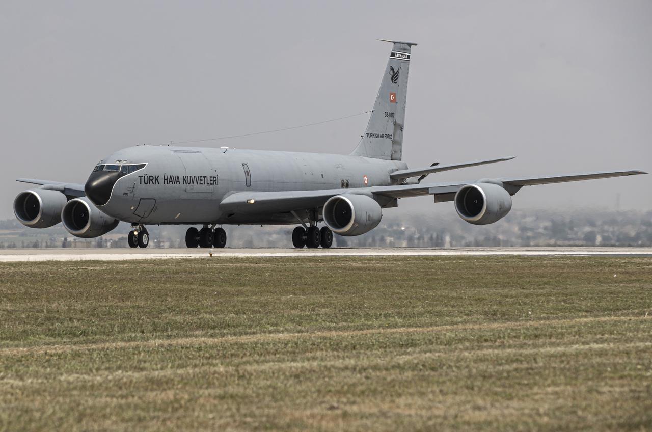KC-135 Stratotanker