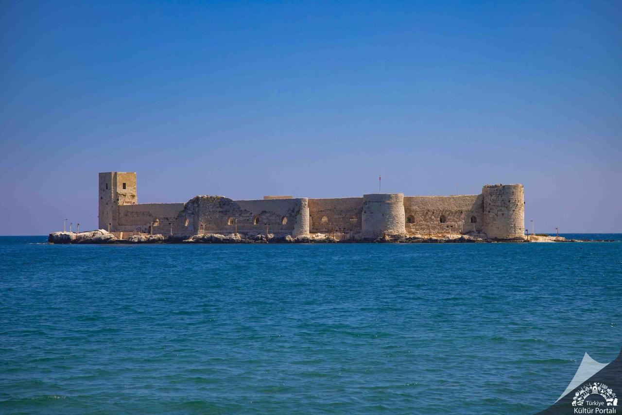 Kz Kalesi (1).jpg