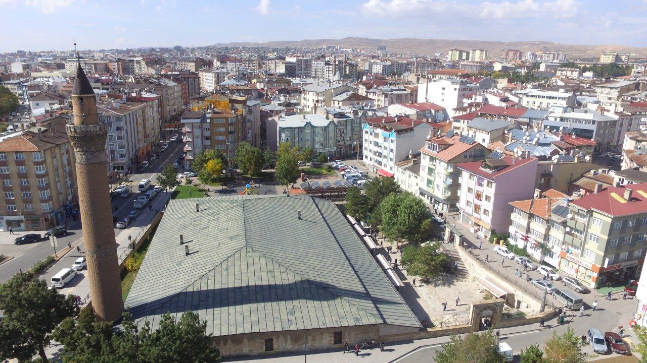 deneme-parkasd_903.jpg