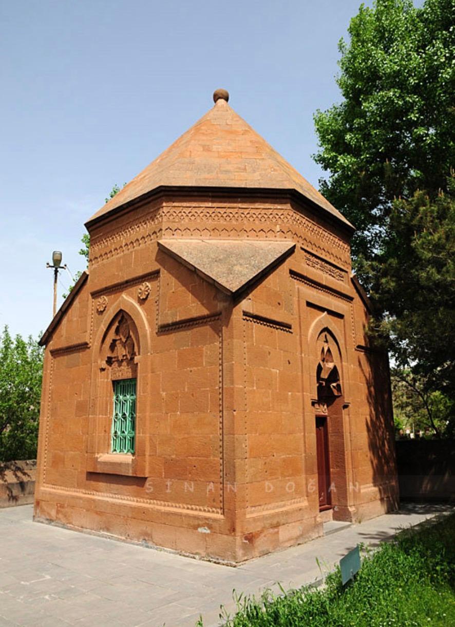 Bitlis Abdurrahman Gazi Türbesi