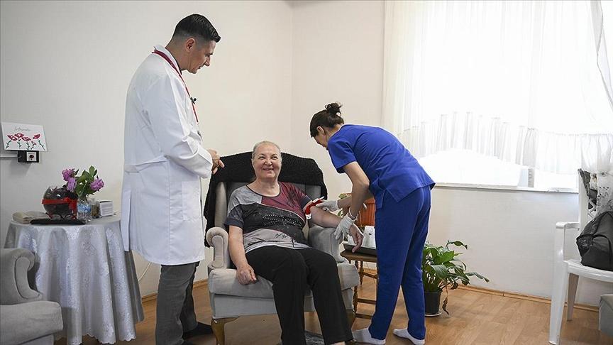 Yaşlı Bakımı