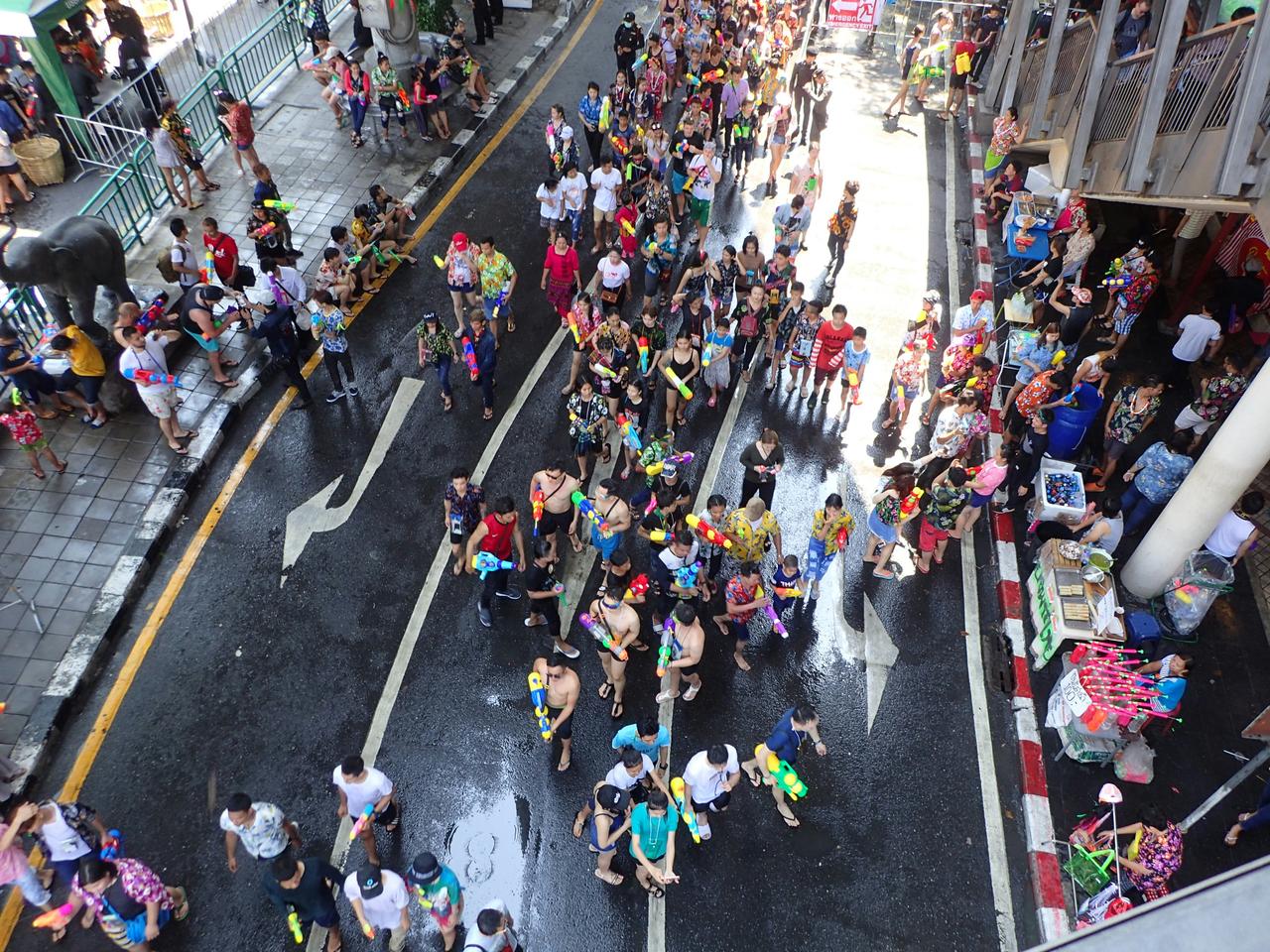 Songkran Festivali